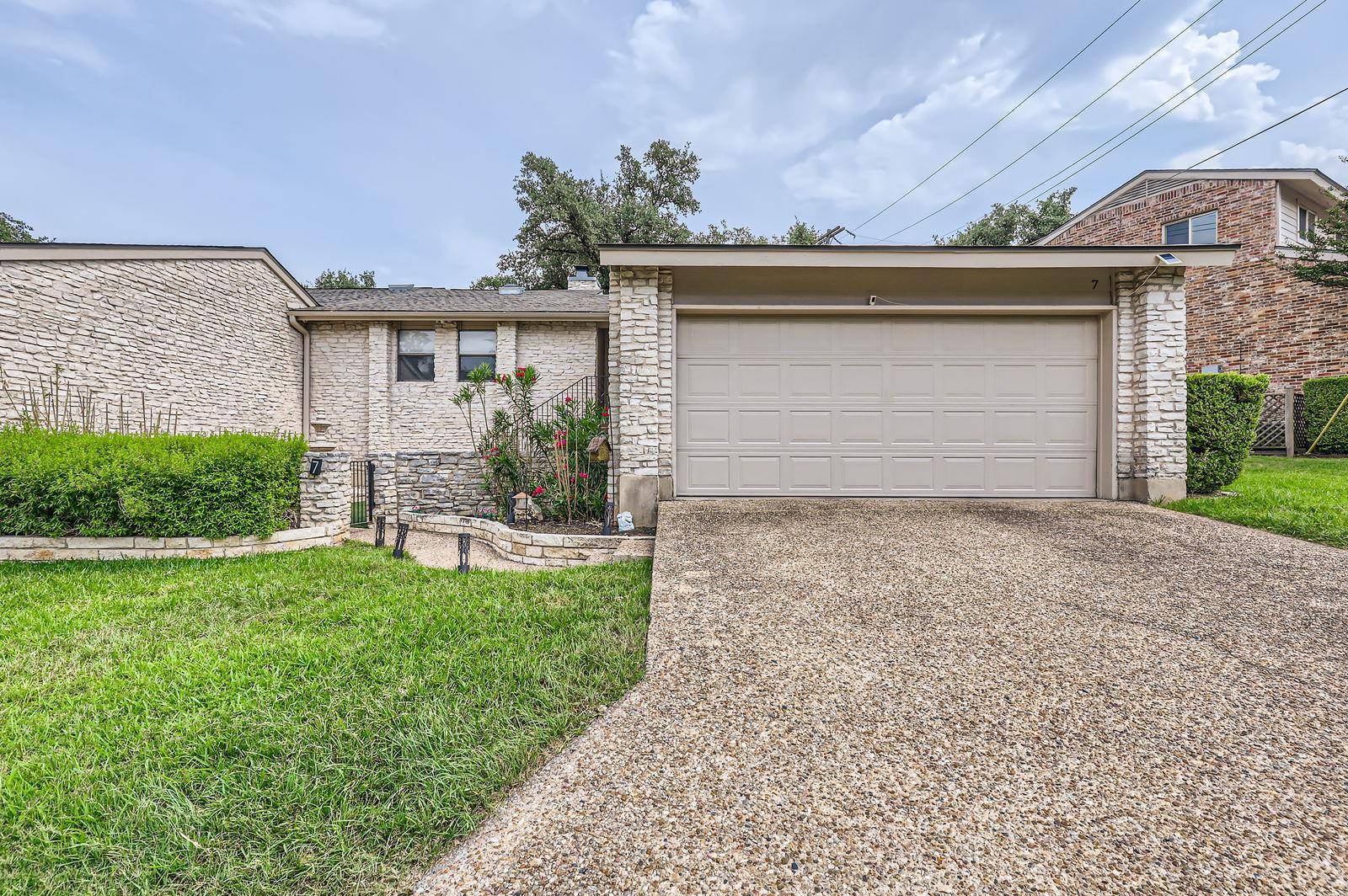 9518 Topridge DR #7, Austin, TX 78750