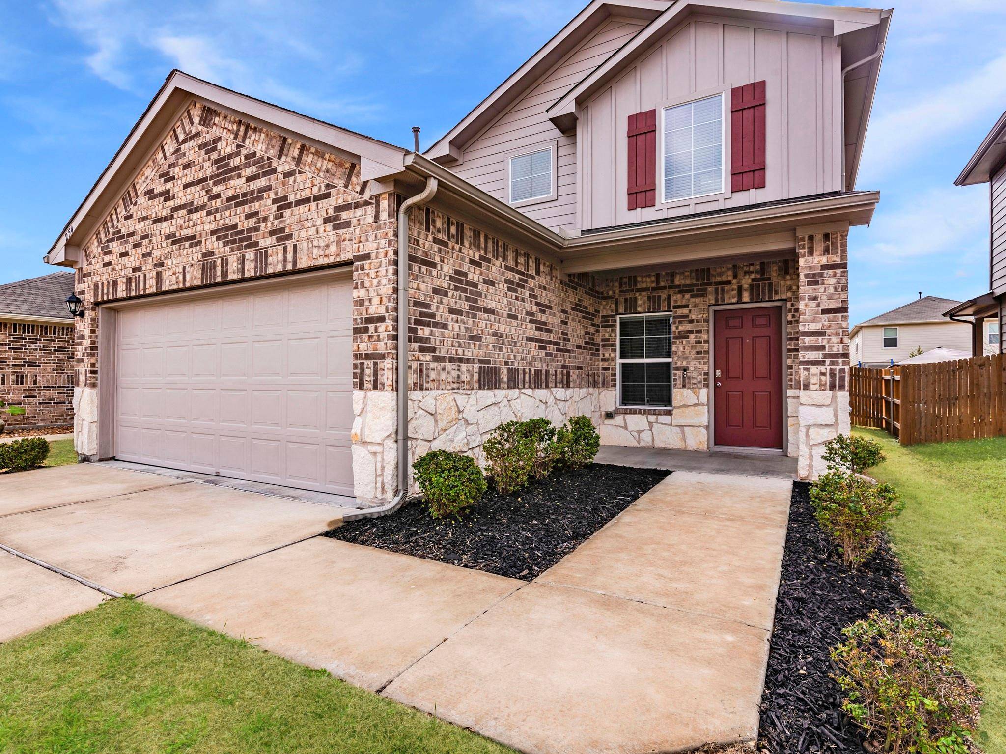 254 Dorchester DR, Kyle, TX 78640