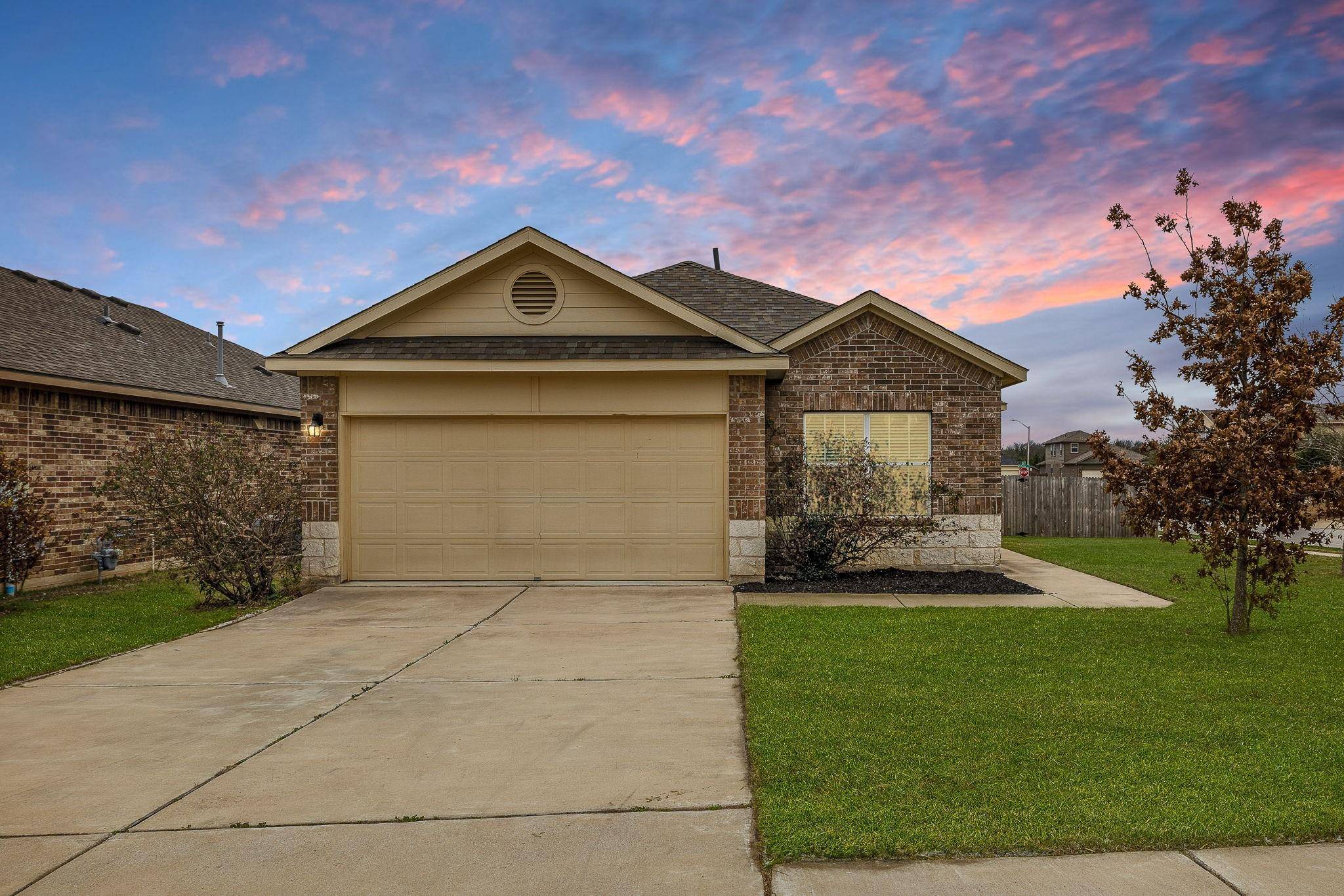 512 Sabina DR, Cedar Park, TX 78613