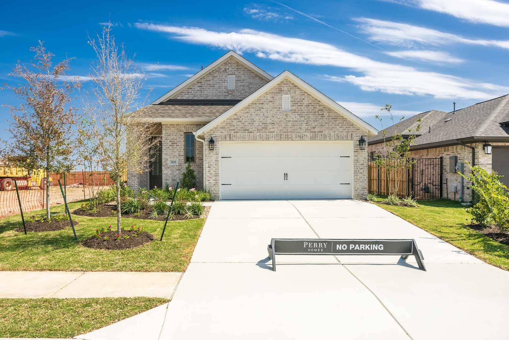 506 Menlo CIR, Liberty Hill, TX 78642
