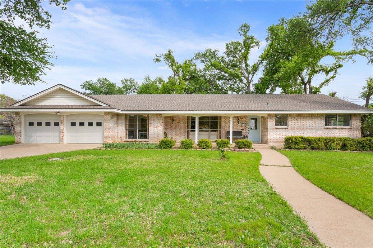 3902 Lark TRL, Temple, TX 76502