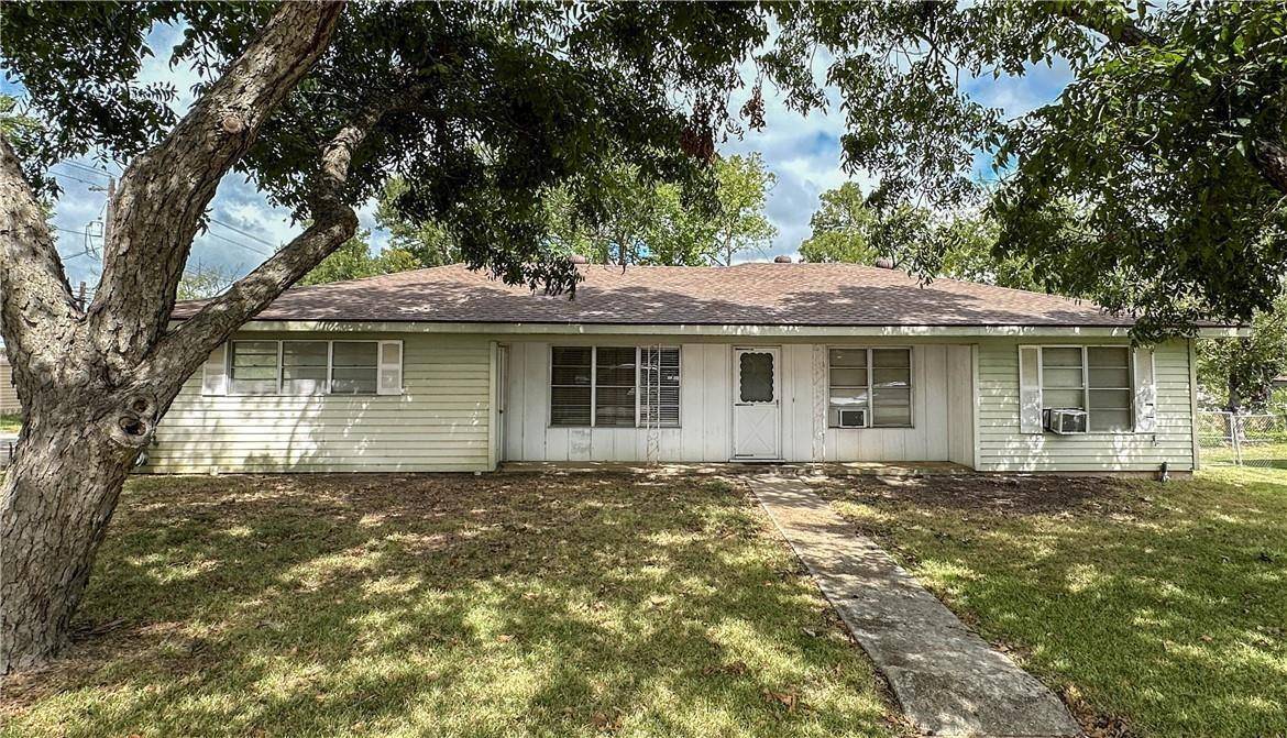 506 W Alligator Street, Caldwell, TX 77801