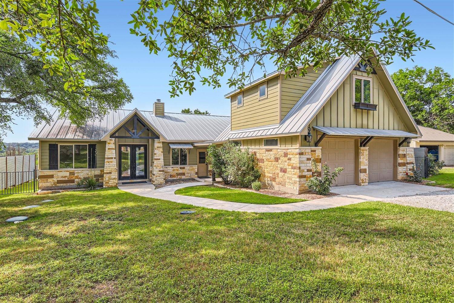 2316 Pace Bend RD S, Spicewood, TX 78669