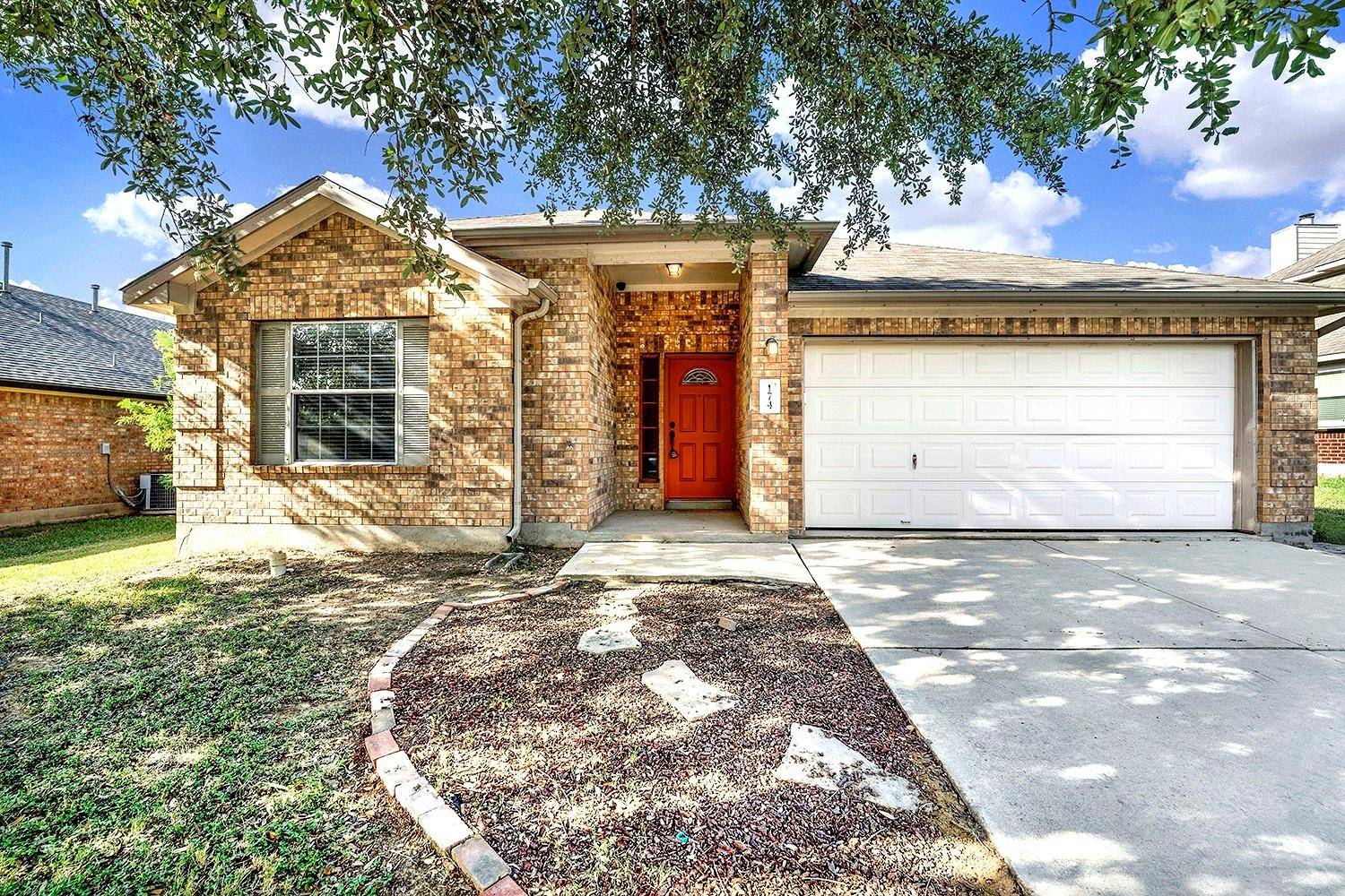 174 Amber Ash DR, Kyle, TX 78640