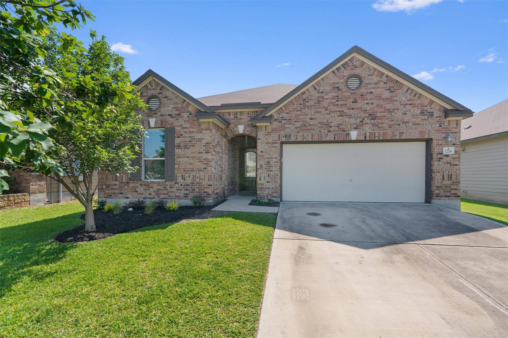 2216 McCombs ST, Georgetown, TX 78626