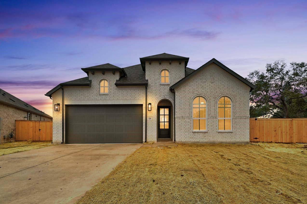 124 Roaring River CIR, Kyle, TX 78640