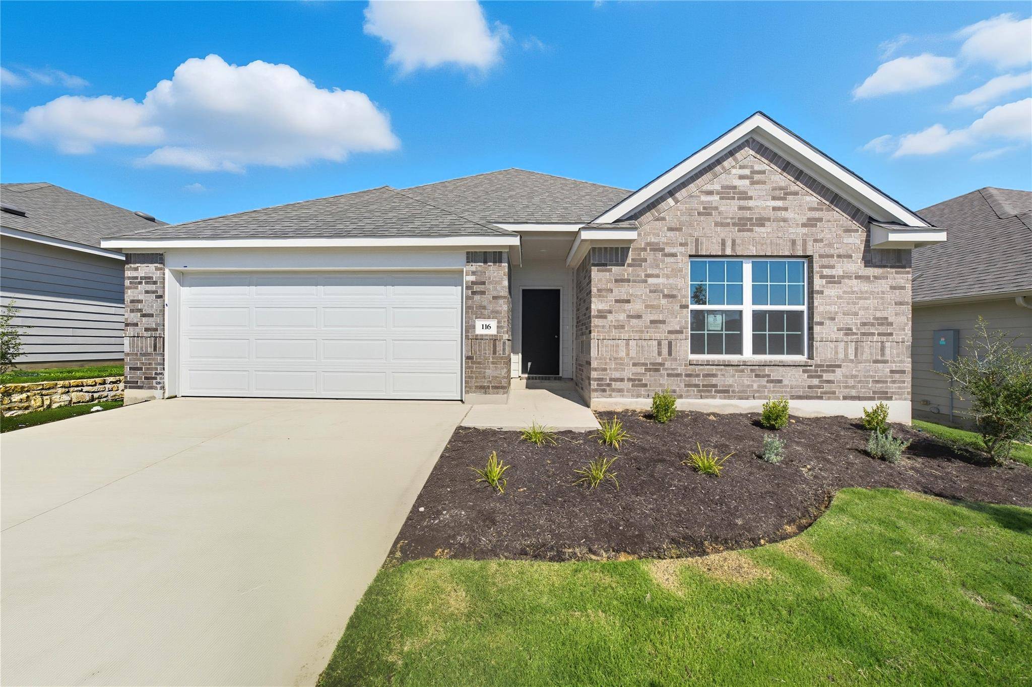 116 Crow Valley DR, Jarrell, TX 76537