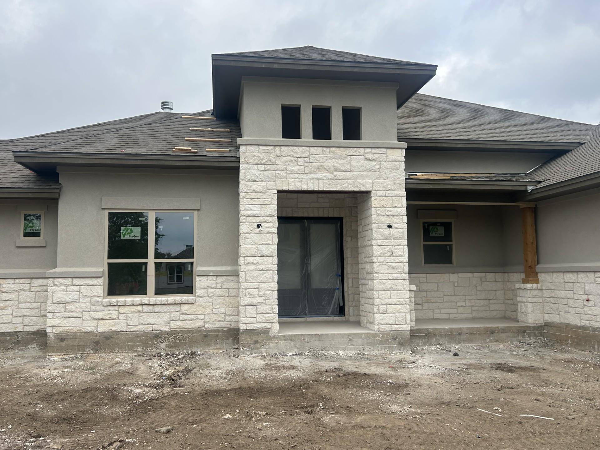 321 Lazy Creek DR, Georgetown, TX 78628