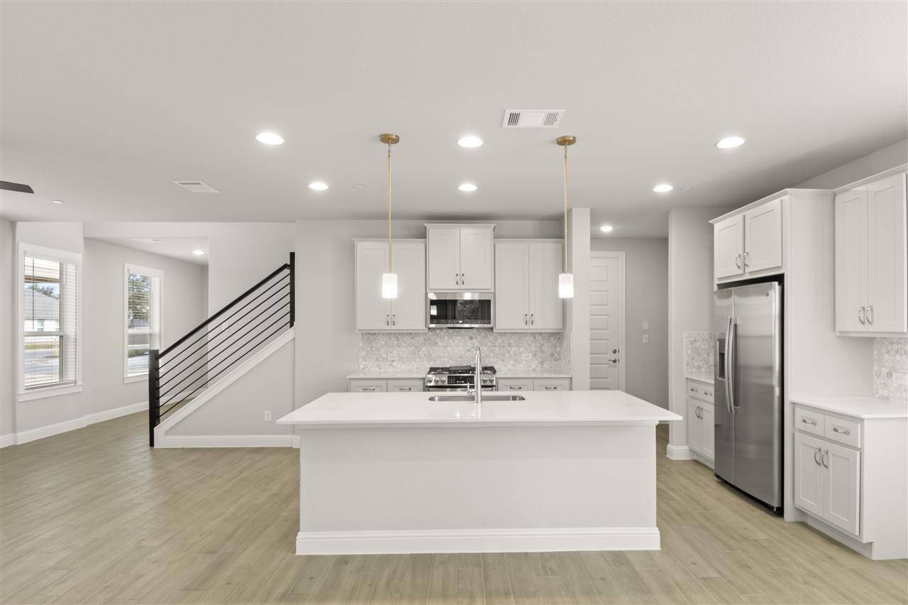 2605 Sam Bass RD #103, Round Rock, TX 78681