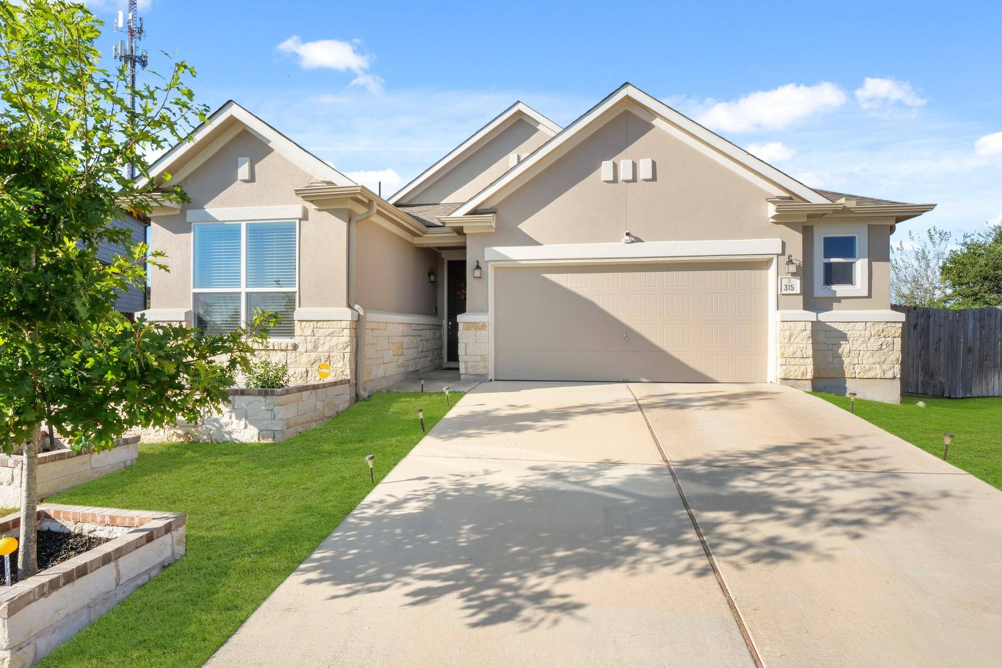 315 Mauve LN, Kyle, TX 78640
