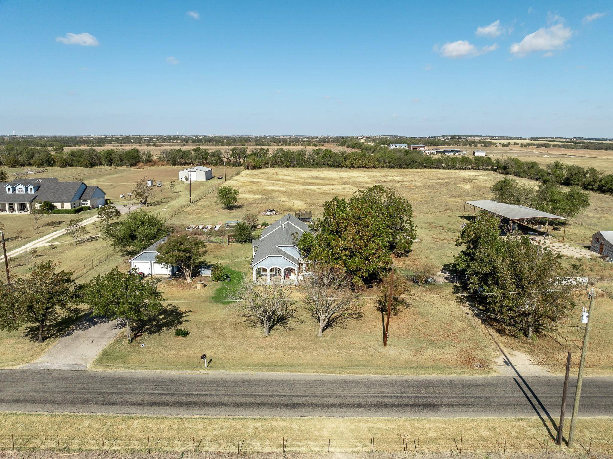 1051 County Road 124, Georgetown, TX 78626