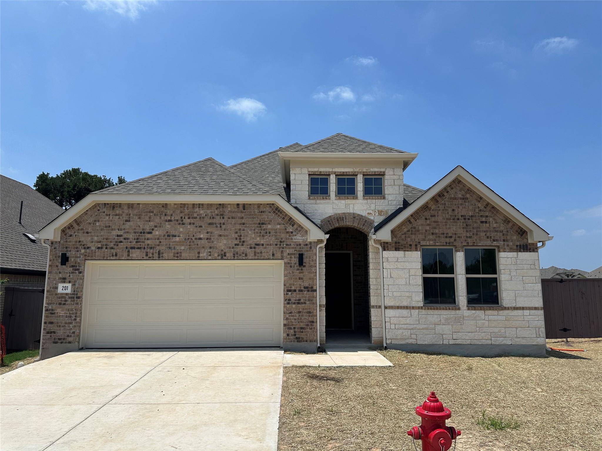 201 Reagan DR, Kyle, TX 78640