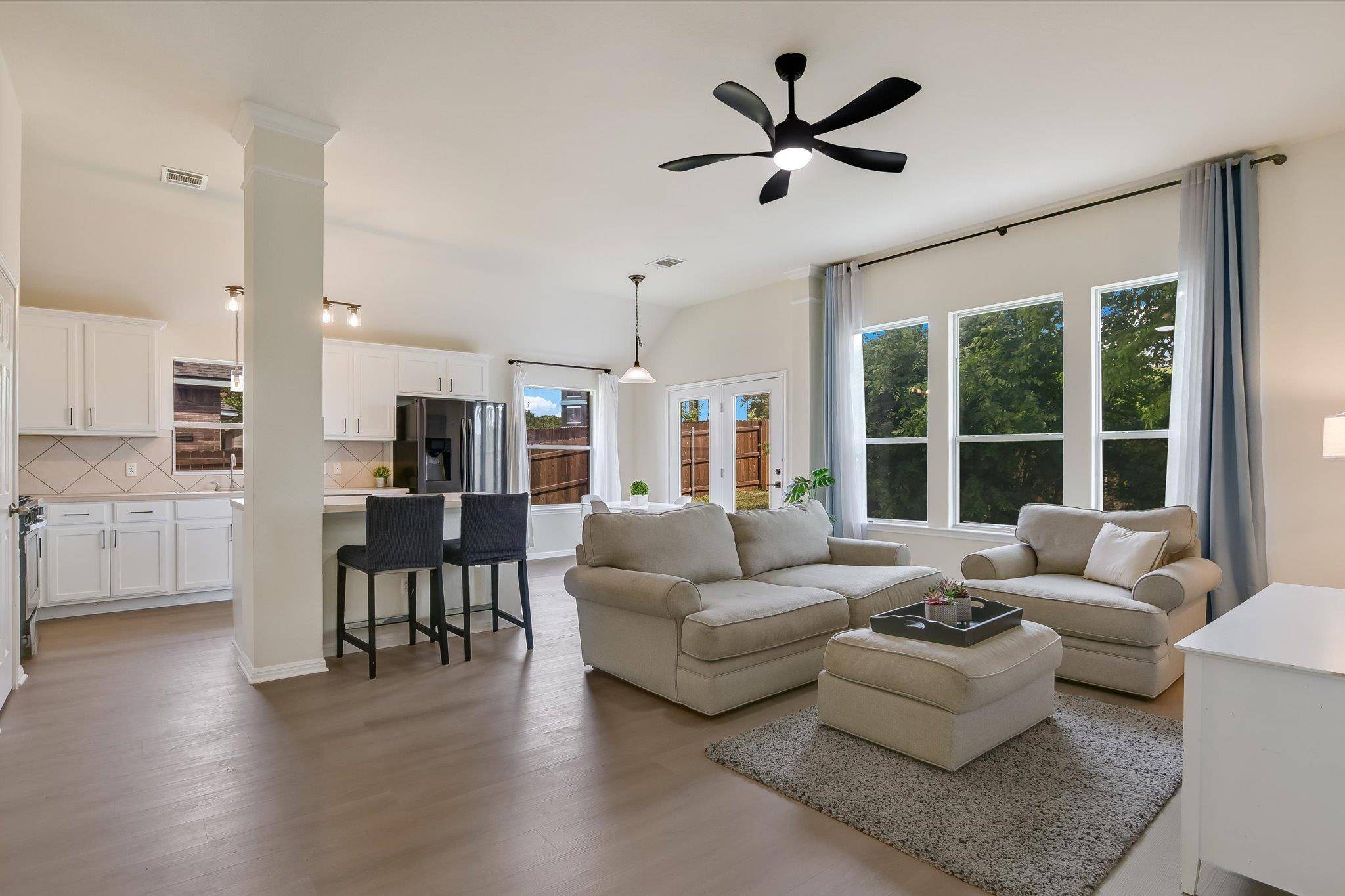 11805 Larch Valley DR, Austin, TX 78754