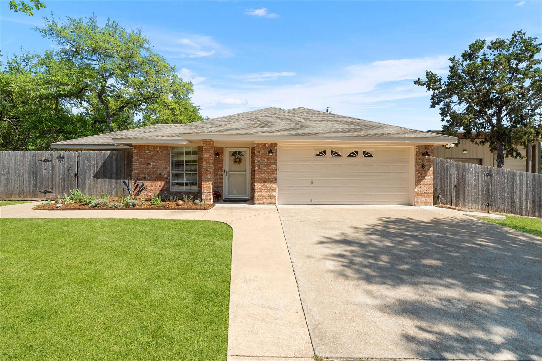 8 Hawthorn CT, Belton, TX 76513