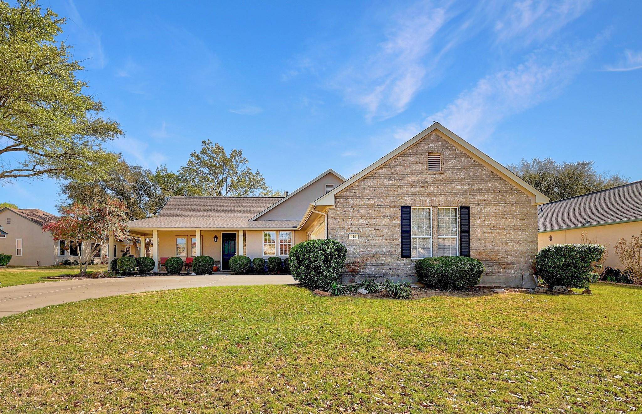 110 Crystal Springs DR, Georgetown, TX 78633