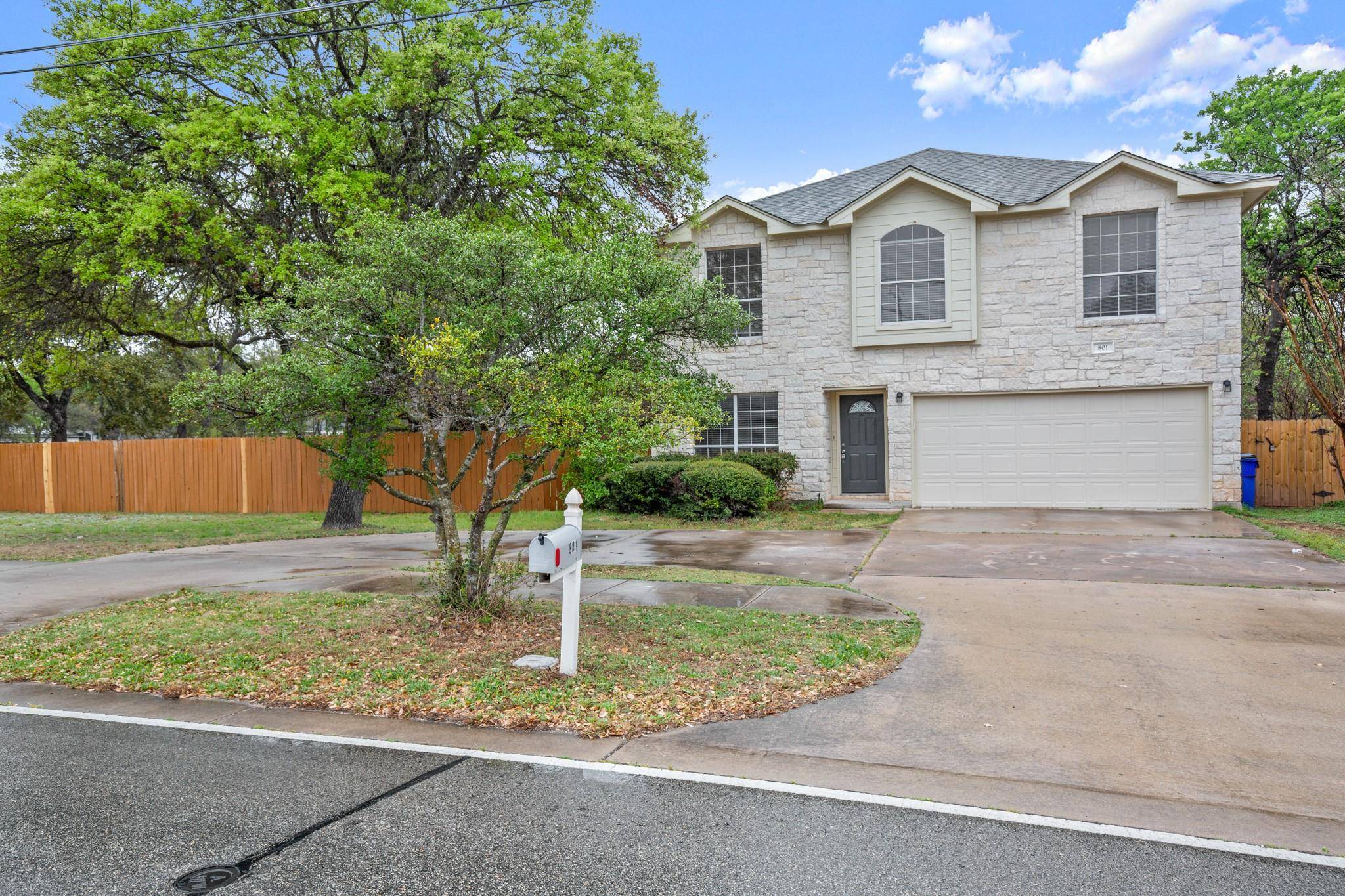801 West Park ST, Cedar Park, TX 78613