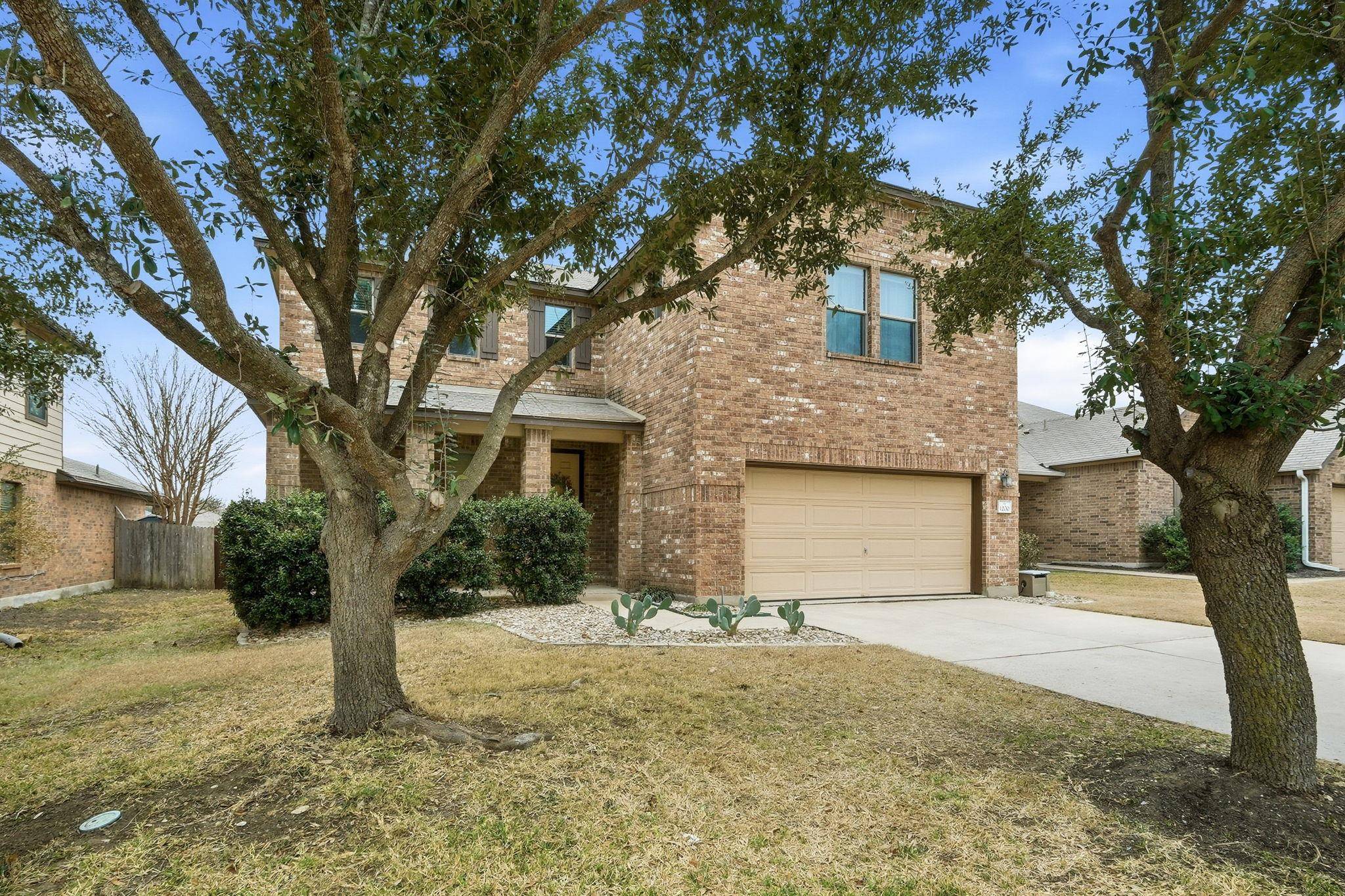 1200 Hyde Park DR, Round Rock, TX 78665