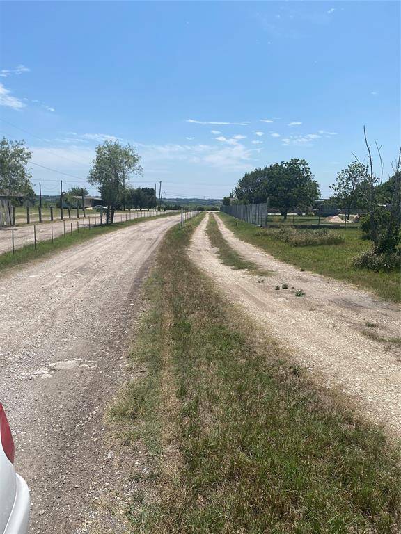 2105 High RD, Kyle, TX 78640