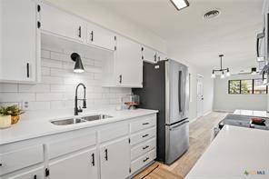102 W Cherokee DR, Harker Heights, TX 76548