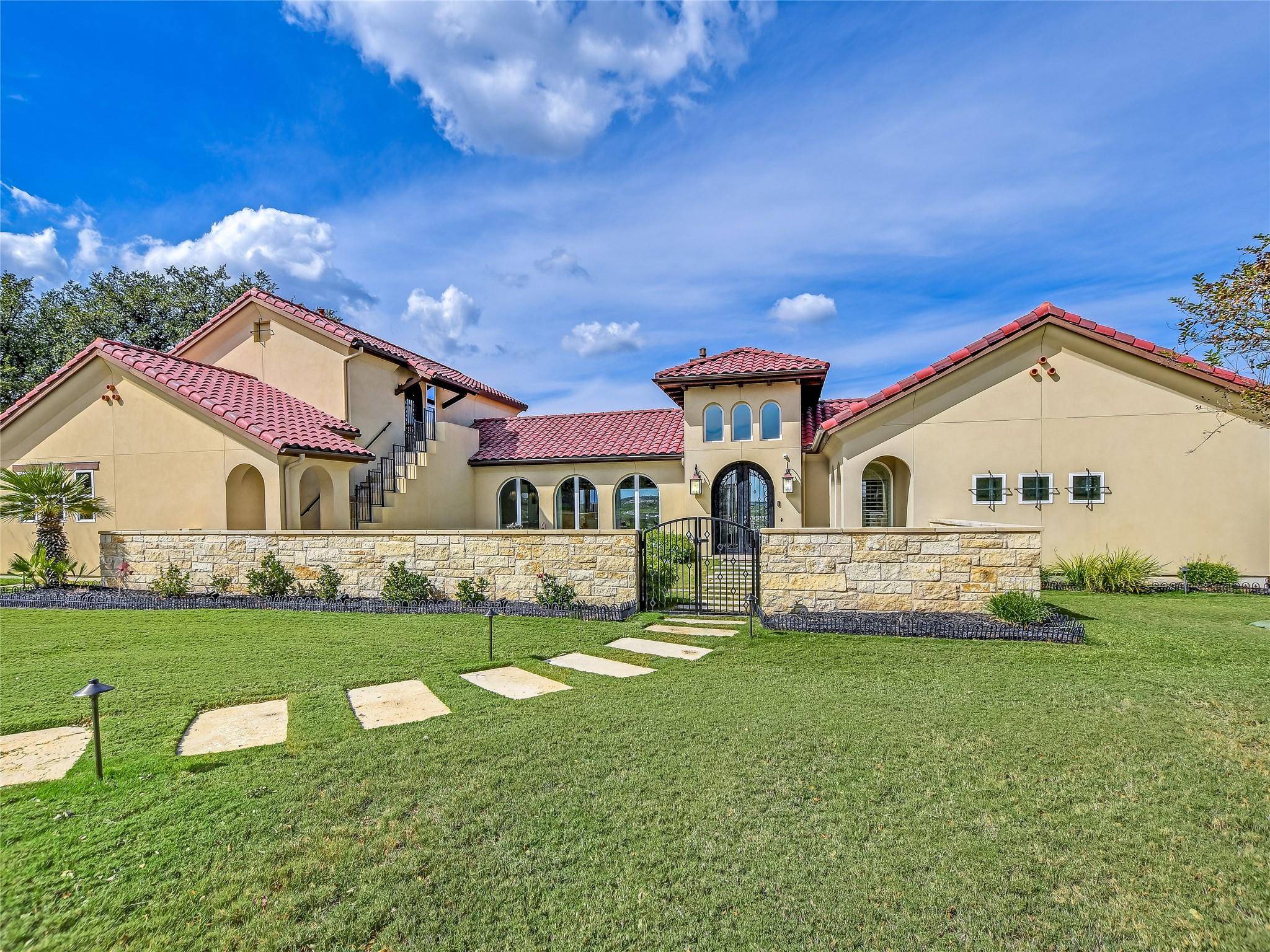 4304 Derrick CV, Spicewood, TX 78669