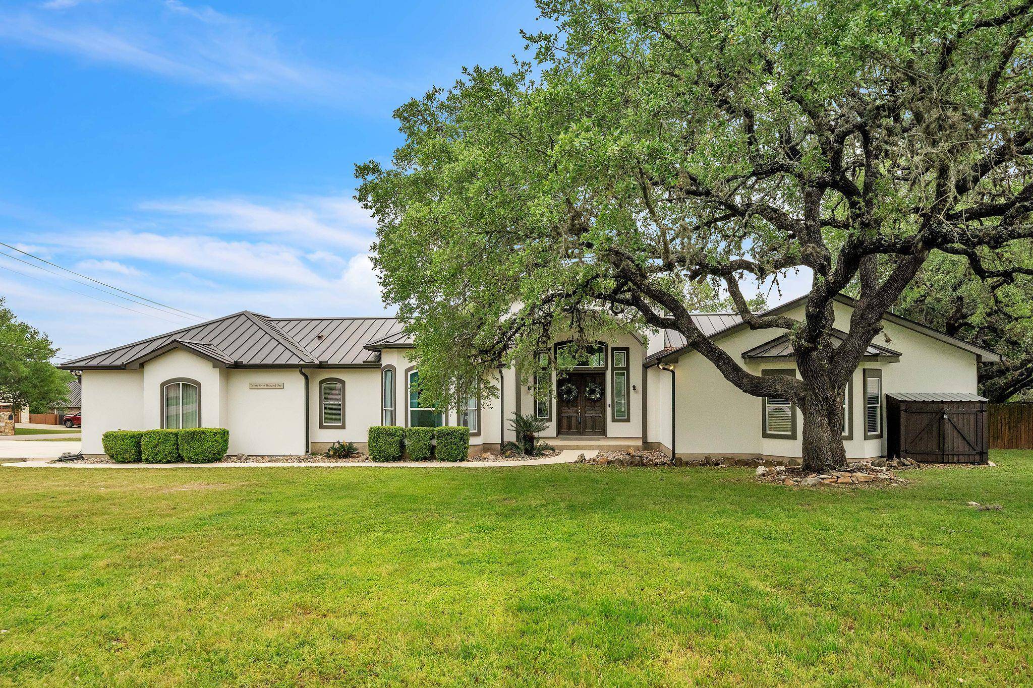 2701 Handler HOLW, San Marcos, TX 78666