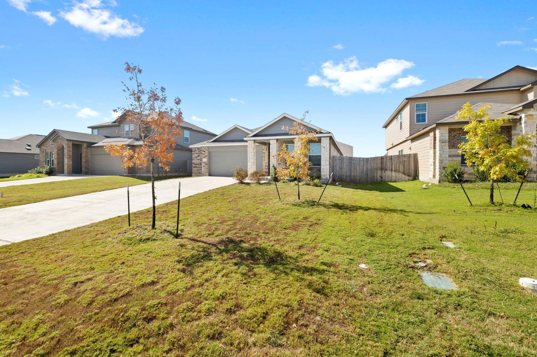 241 Blue Springs PASS, Kyle, TX 78640