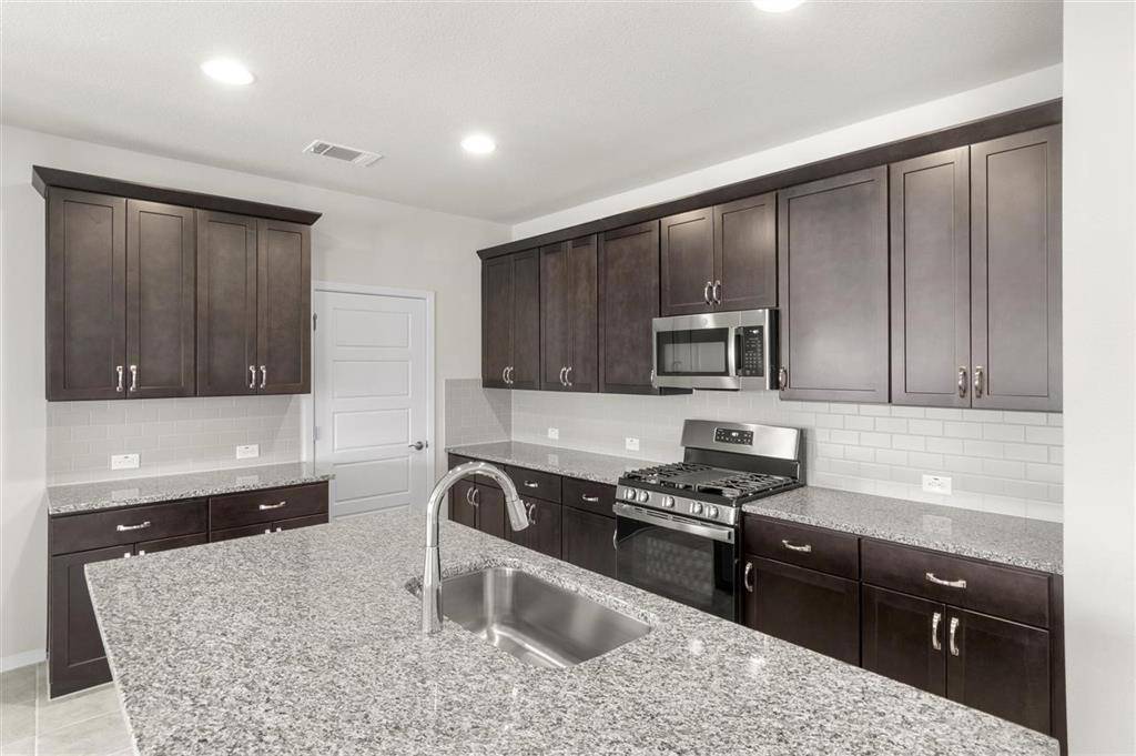 311 Chesterfield DR, Kyle, TX 78640