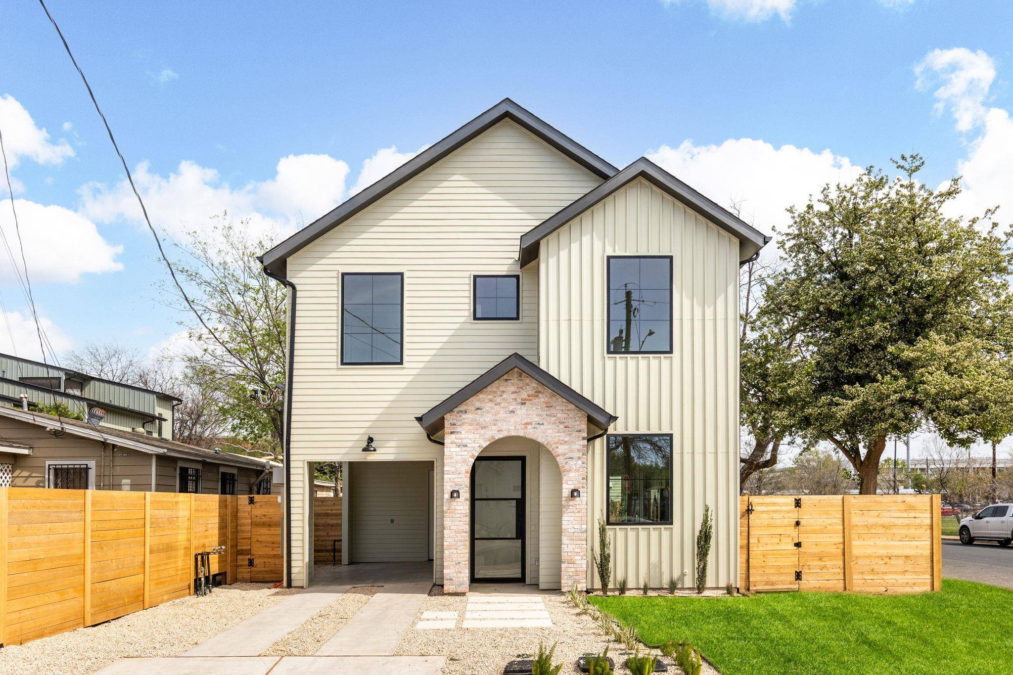 2910 E 4th, Austin, TX 78702