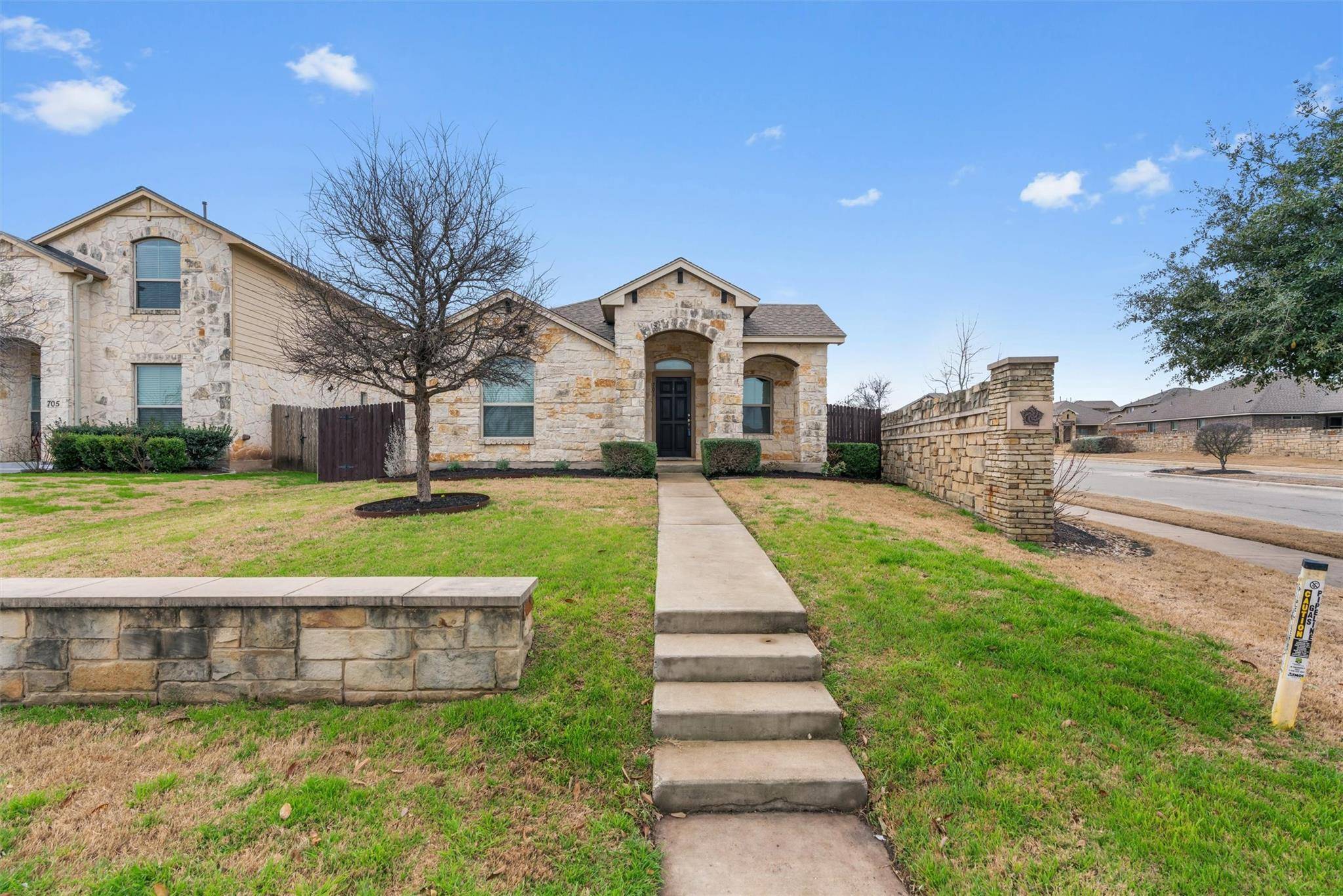 701 Winnsboro CV, Round Rock, TX 78664