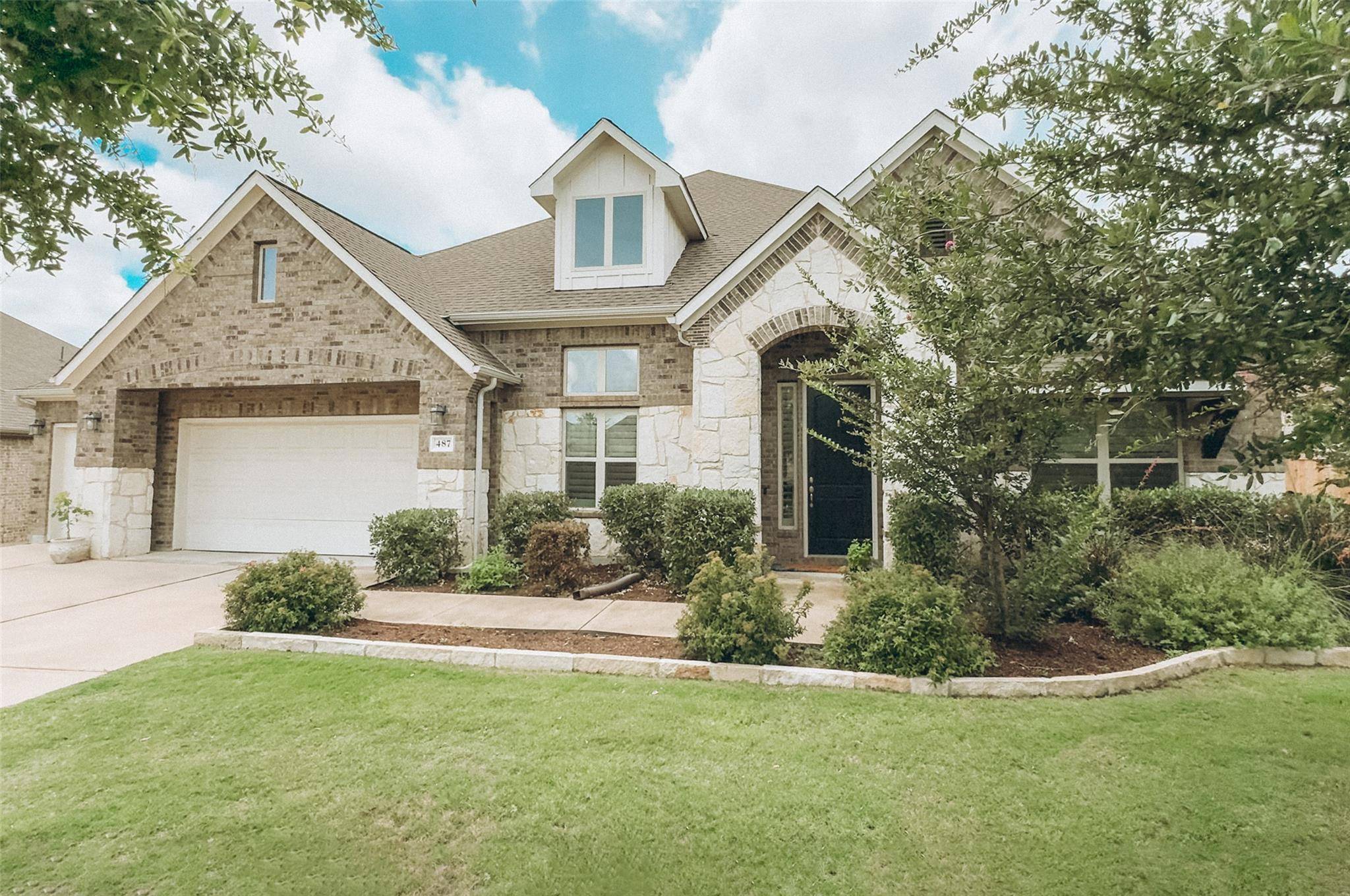 487 Stone River DR, Austin, TX 78737