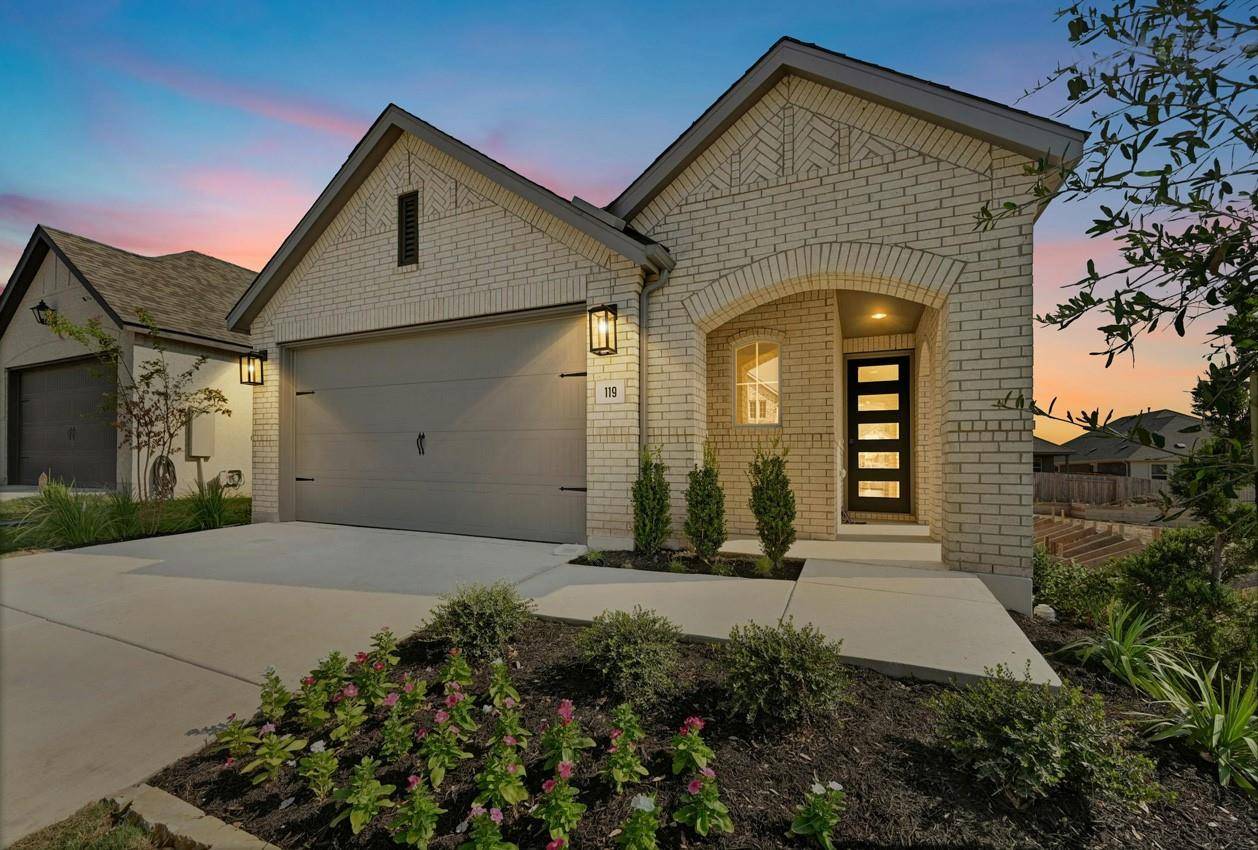119 Blackwell LN, Kyle, TX 78640