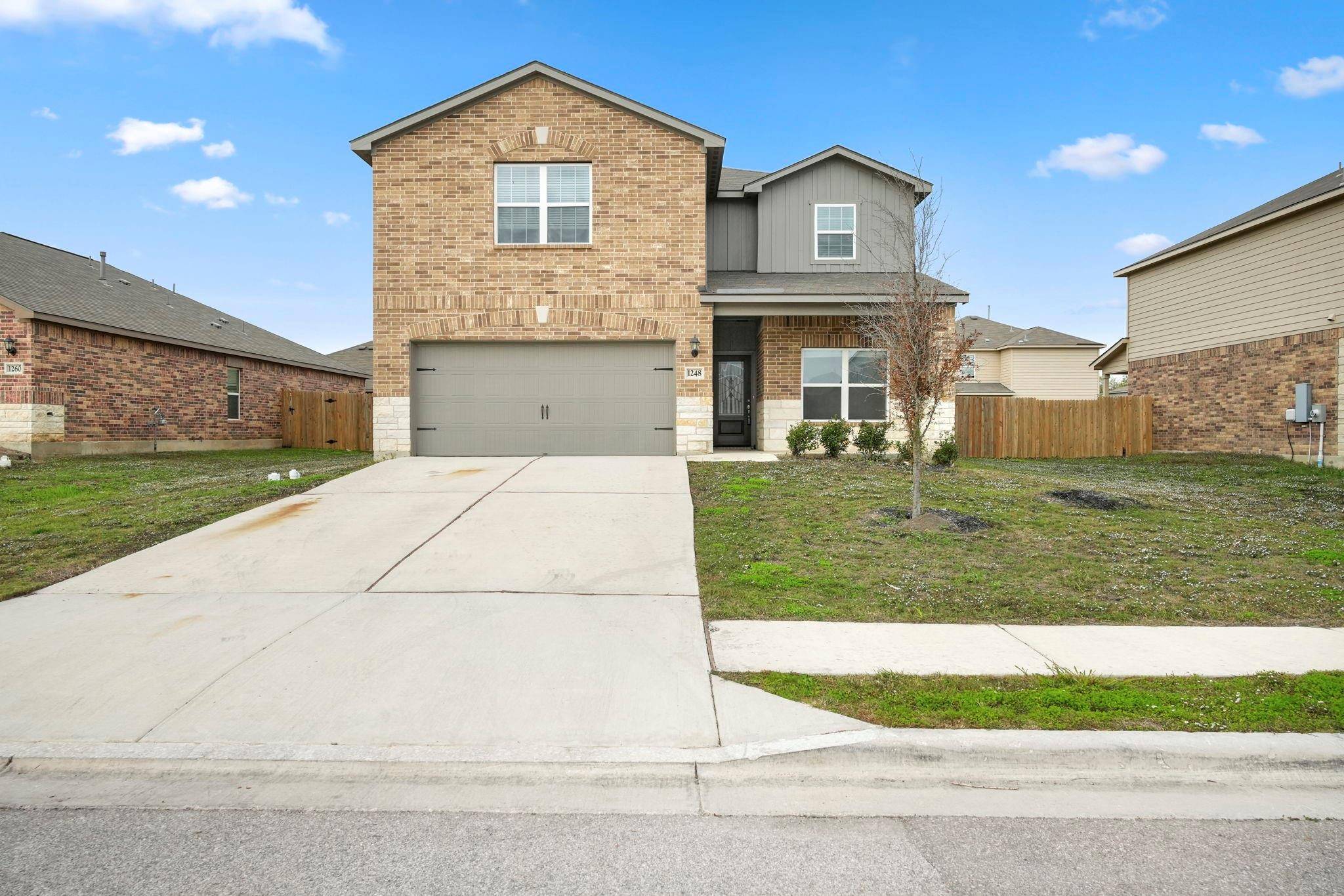 1248 Breanna LN, Kyle, TX 78640