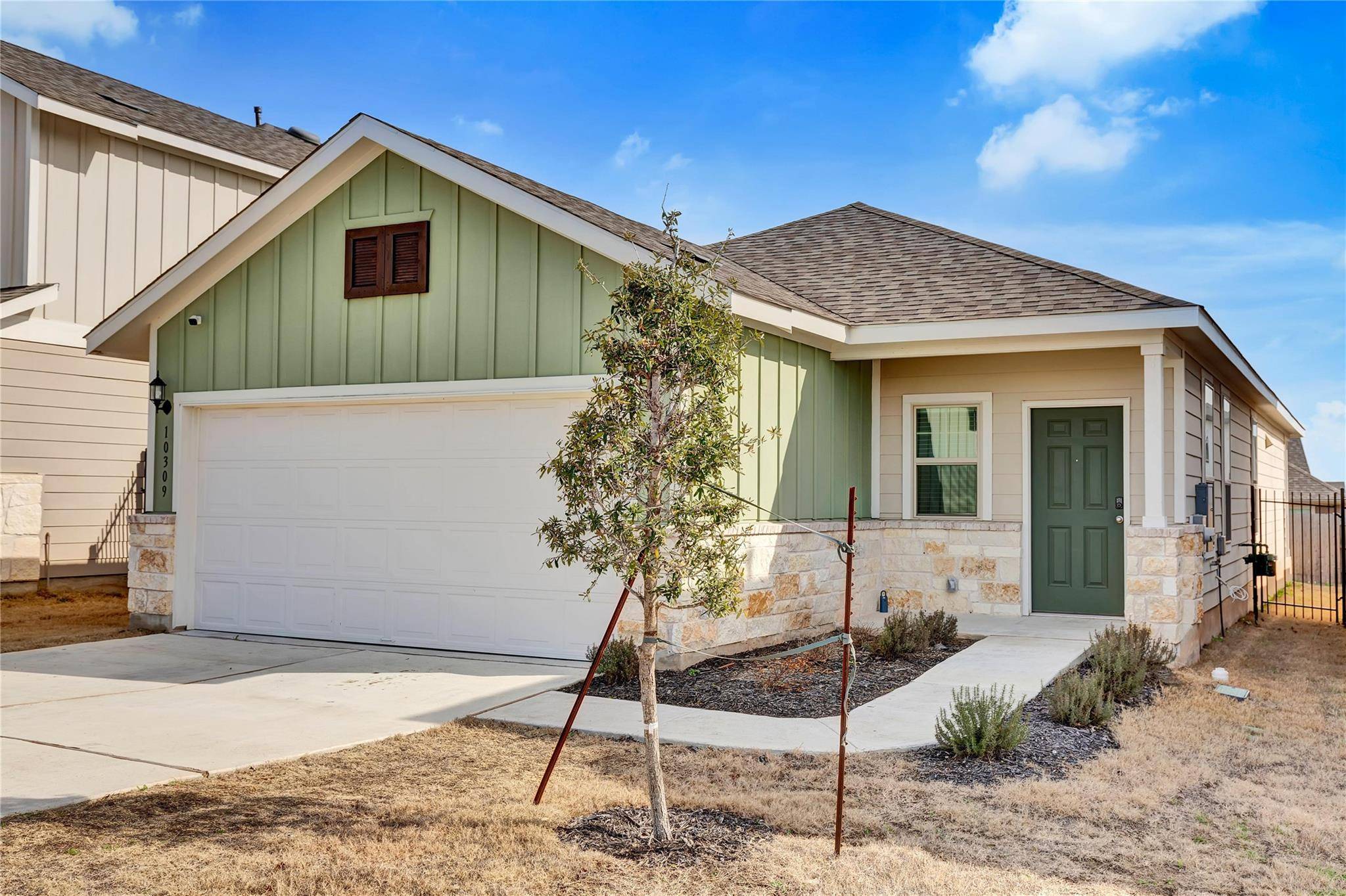 10309 American Paint WAY, Manor, TX 78653