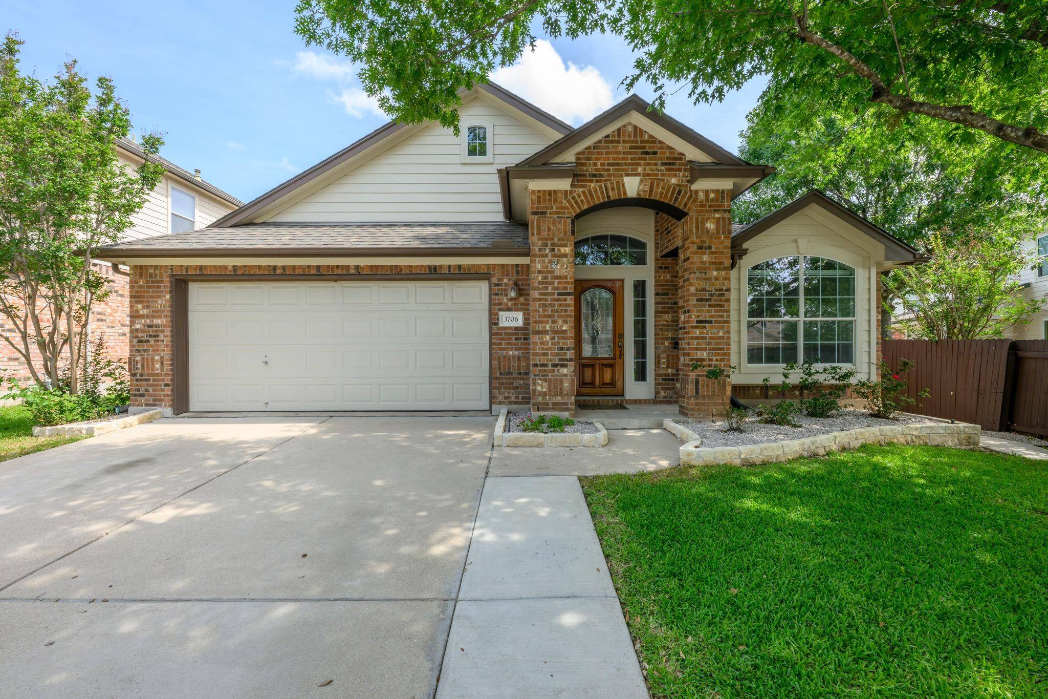 3706 Gentle Winds LN, Round Rock, TX 78681