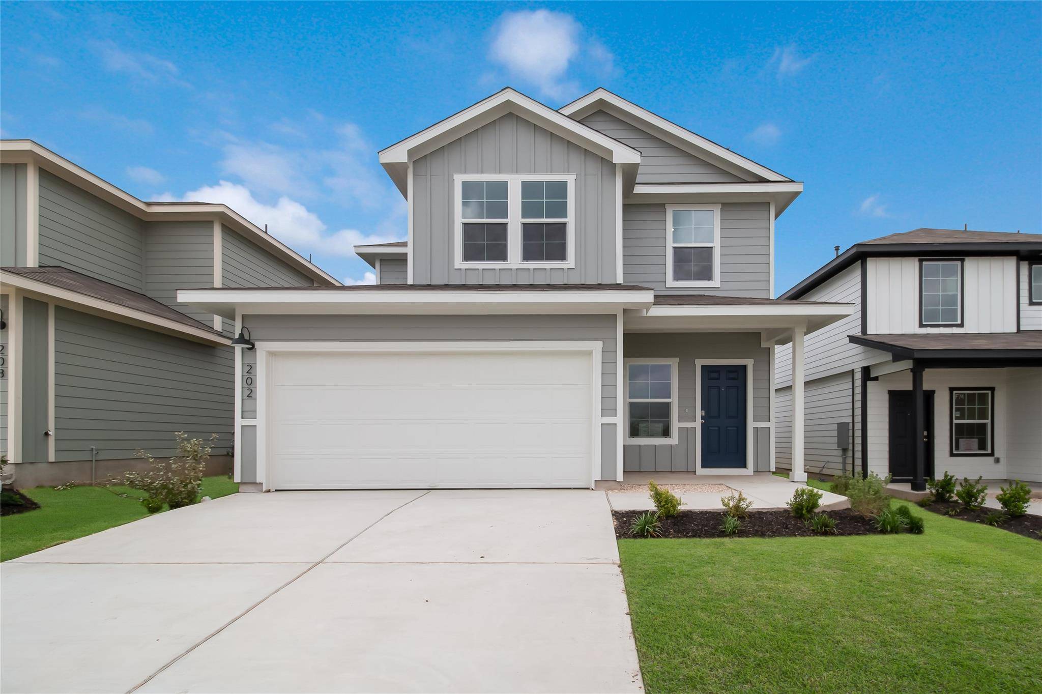 202 Schuenemann WAY, Uhland, TX 78640