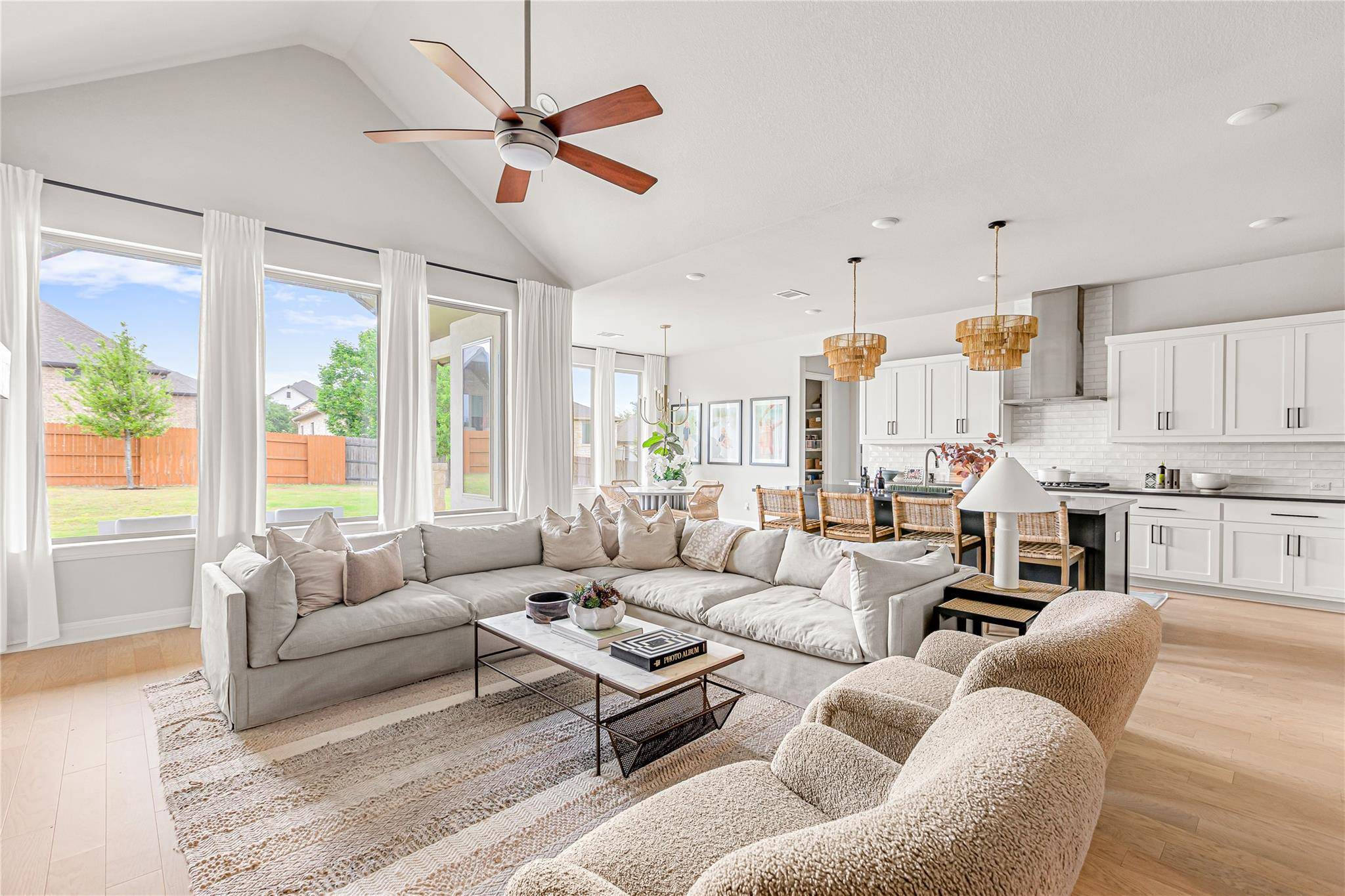 438 Premier Park LOOP, Dripping Springs, TX 78620