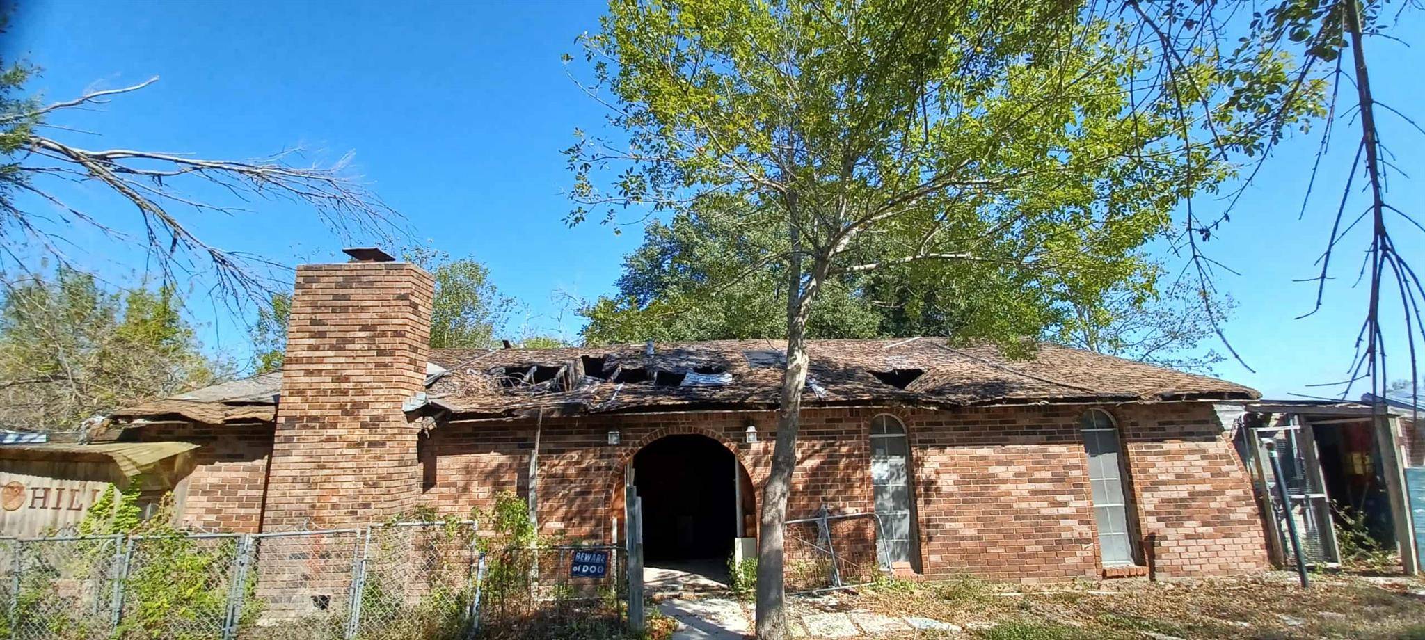 219 E Clearman ST, Bartlett, TX 76511