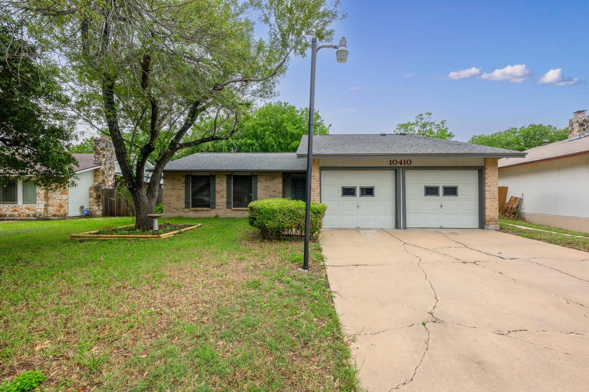 10410 Macmora RD, Austin, TX 78758