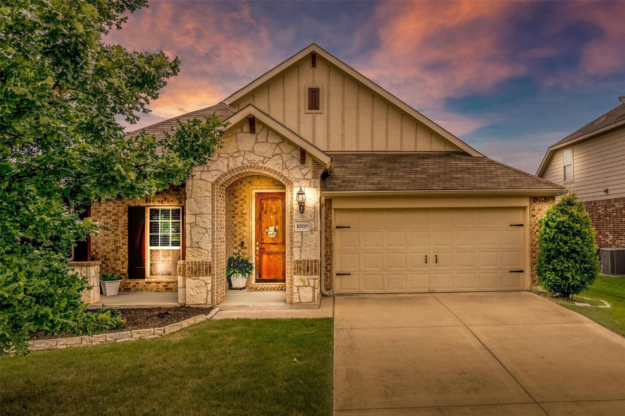 1000 Farm House CV, Hutto, TX 78634