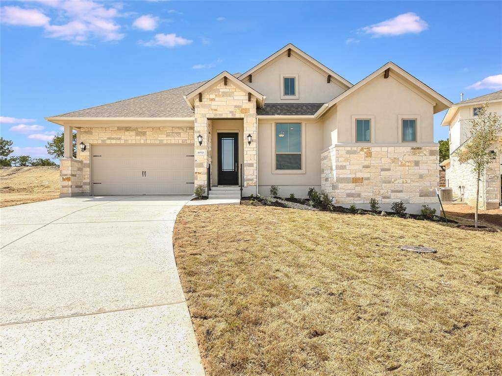 19513 Tranquility Falls PATH, Jonestown, TX 78645