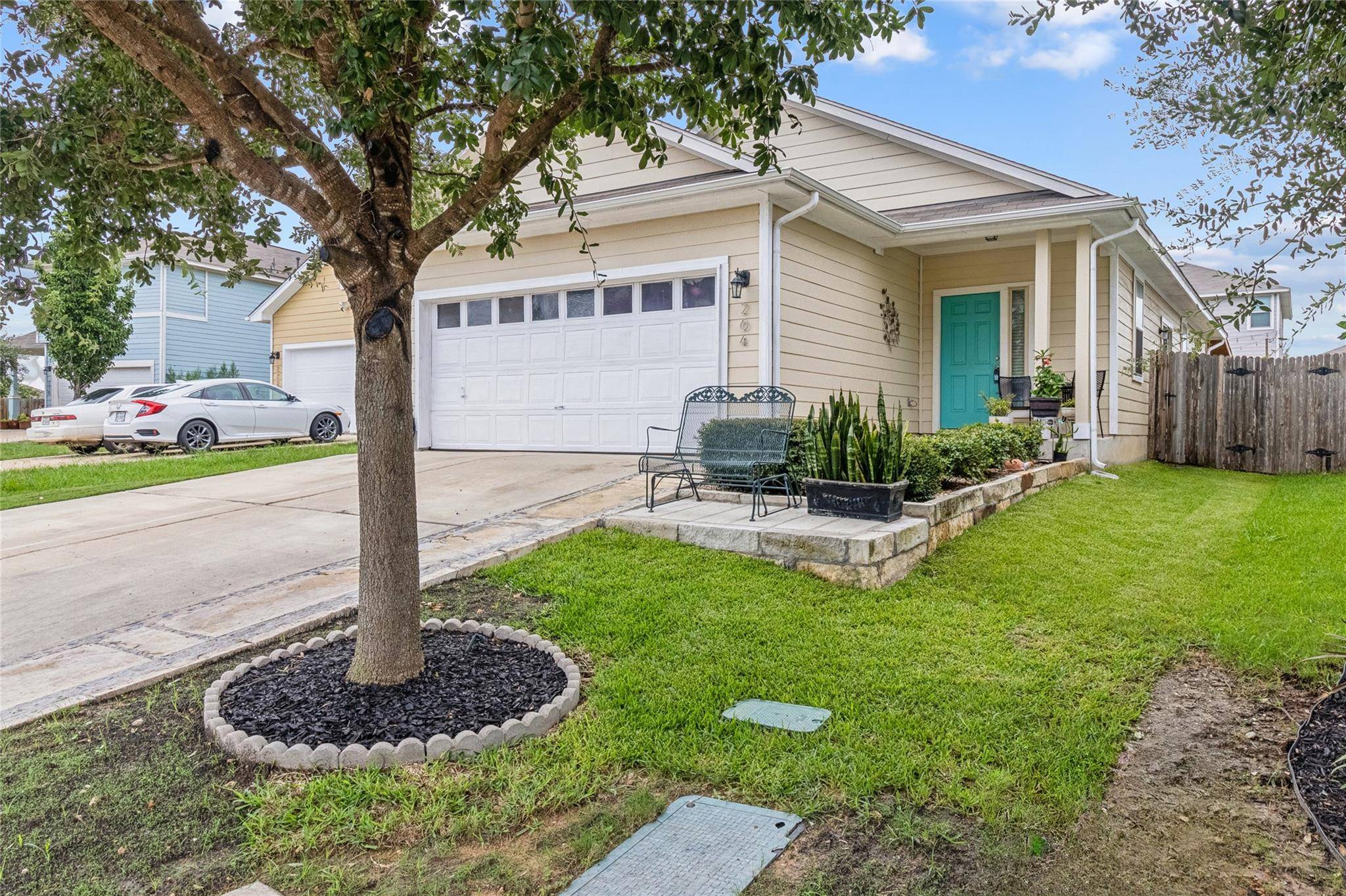 264 Triumph RD, Buda, TX 78610
