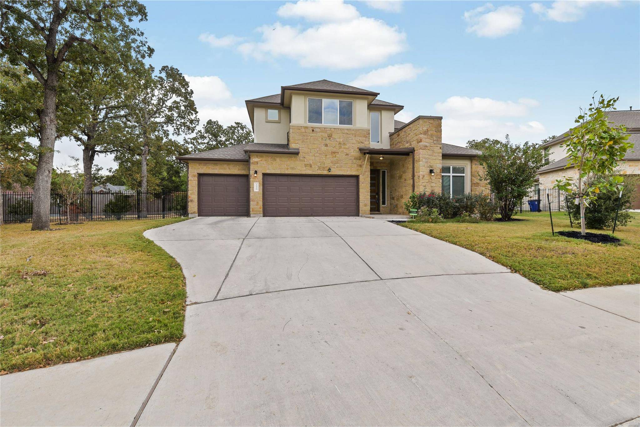 116 Big Sur DR, Cedar Park, TX 78613
