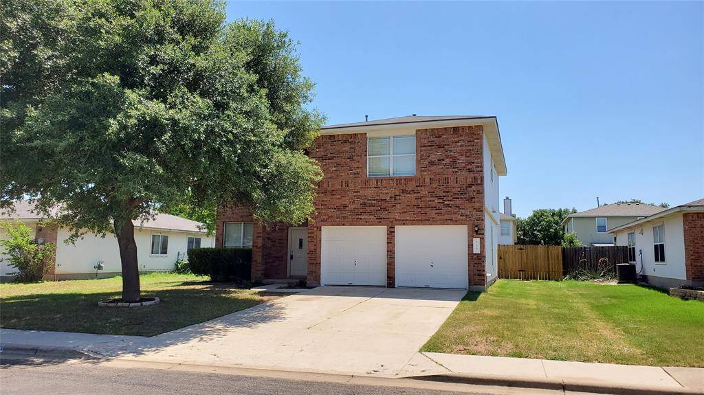 205 Katy B LN, Bastrop, TX 78602