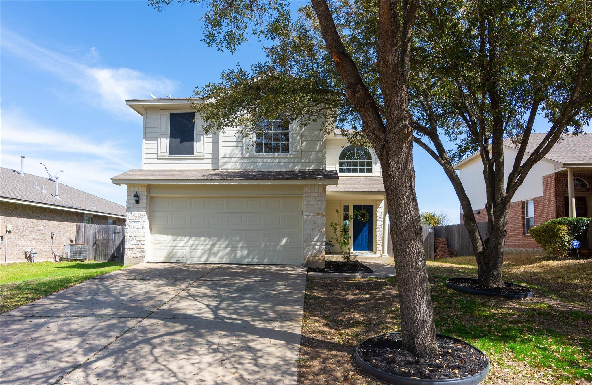 525 Fort Thomas PL, Round Rock, TX 78664
