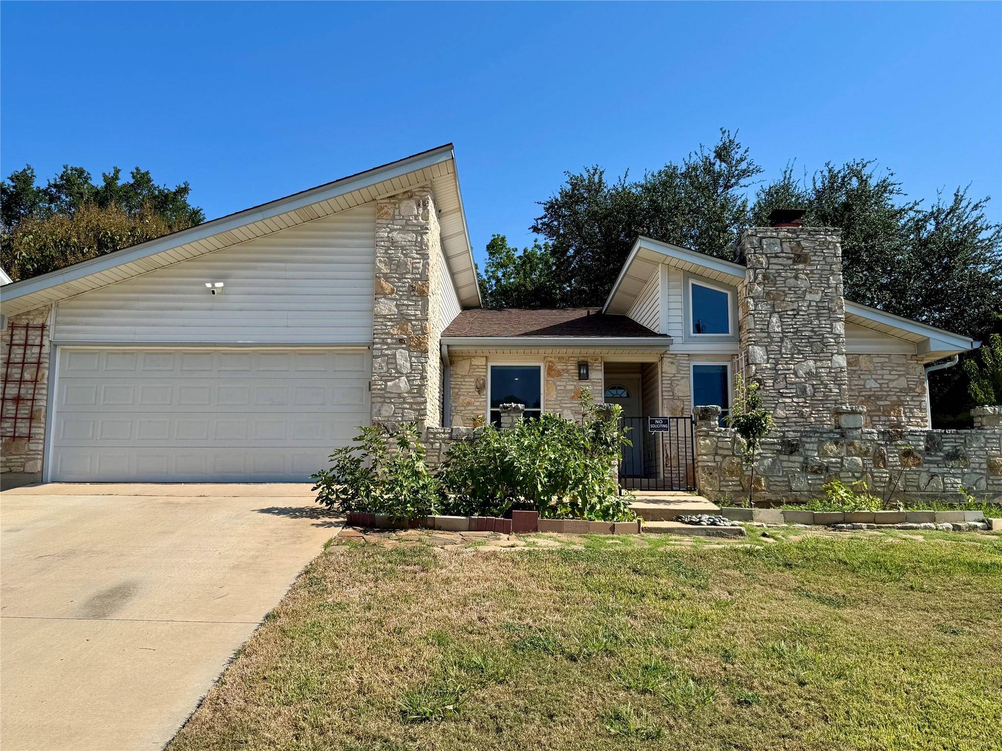 2402 CREEK BEND CRES, Round Rock, TX 78681