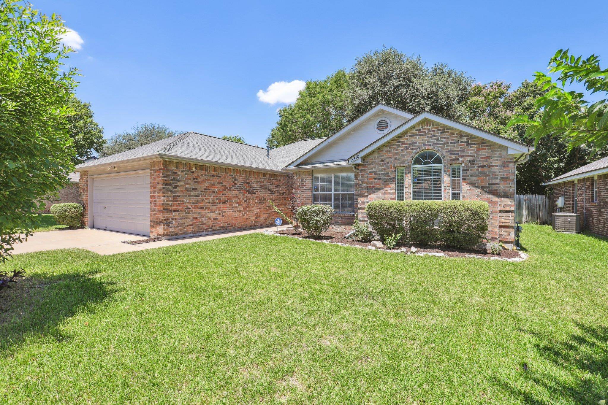 2310 Sycamore TRL, Round Rock, TX 78664