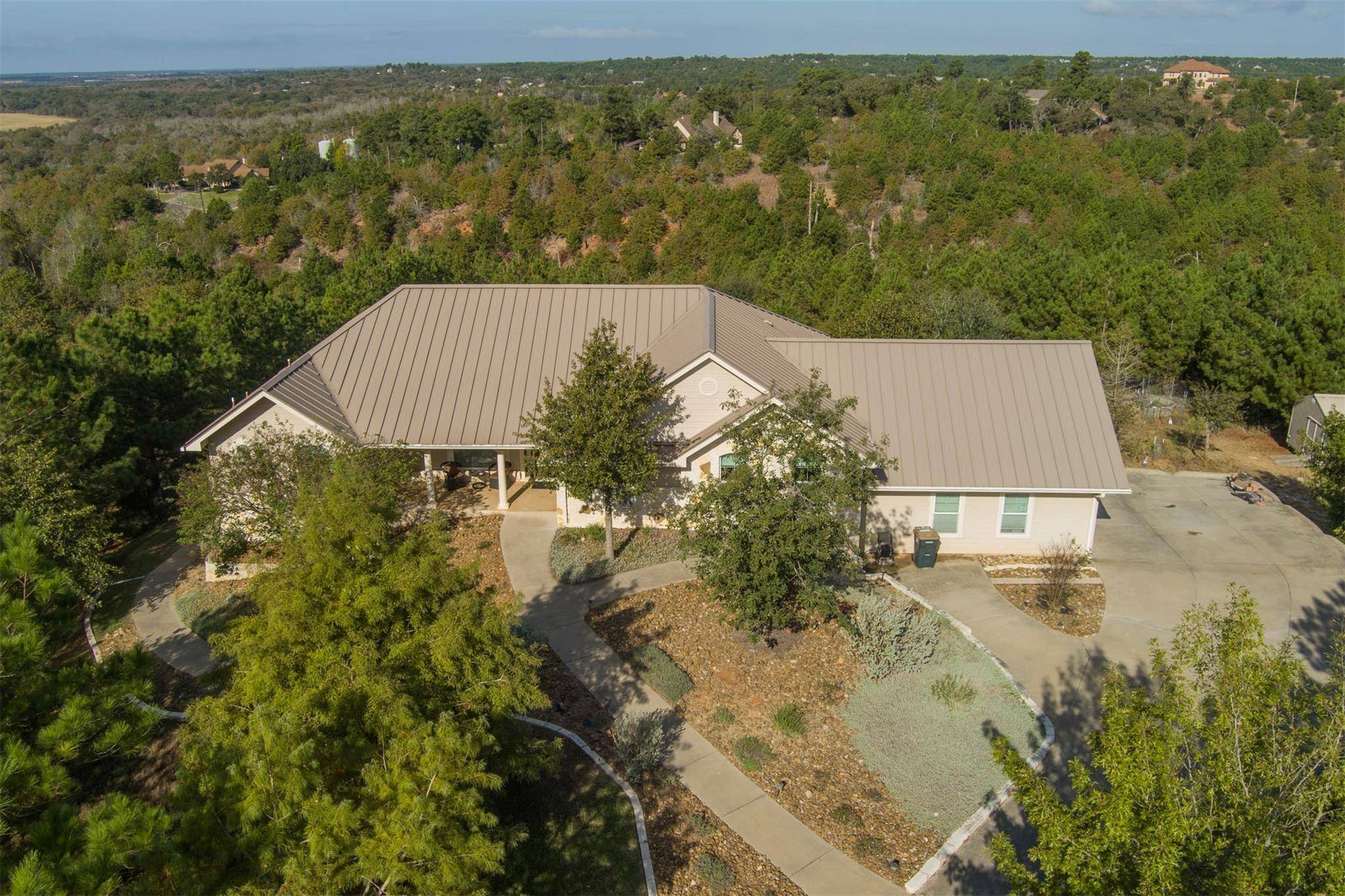 164 W Tanglebriar CT, Bastrop, TX 78602