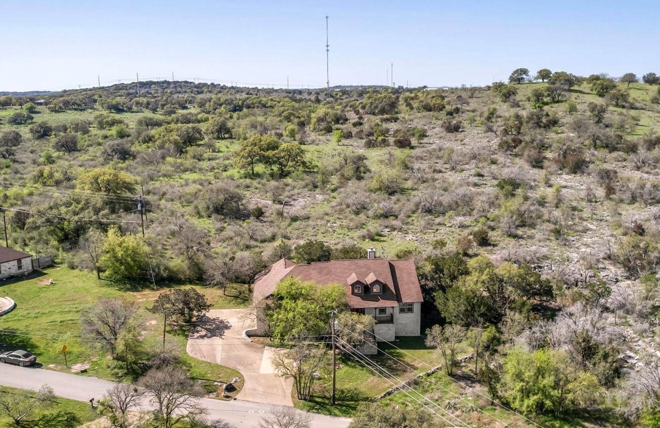 835 Los Escondidos ST, Marble Falls, TX 78654
