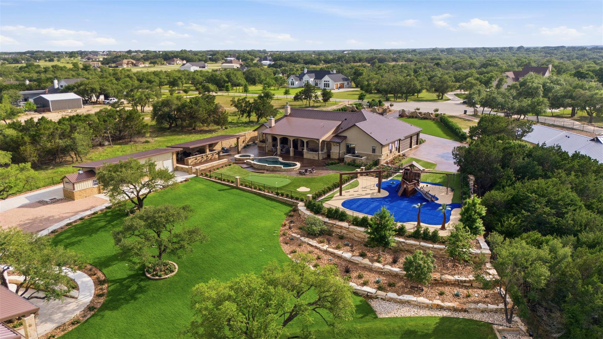 105 Esperanza Petal PASS, Liberty Hill, TX 78642