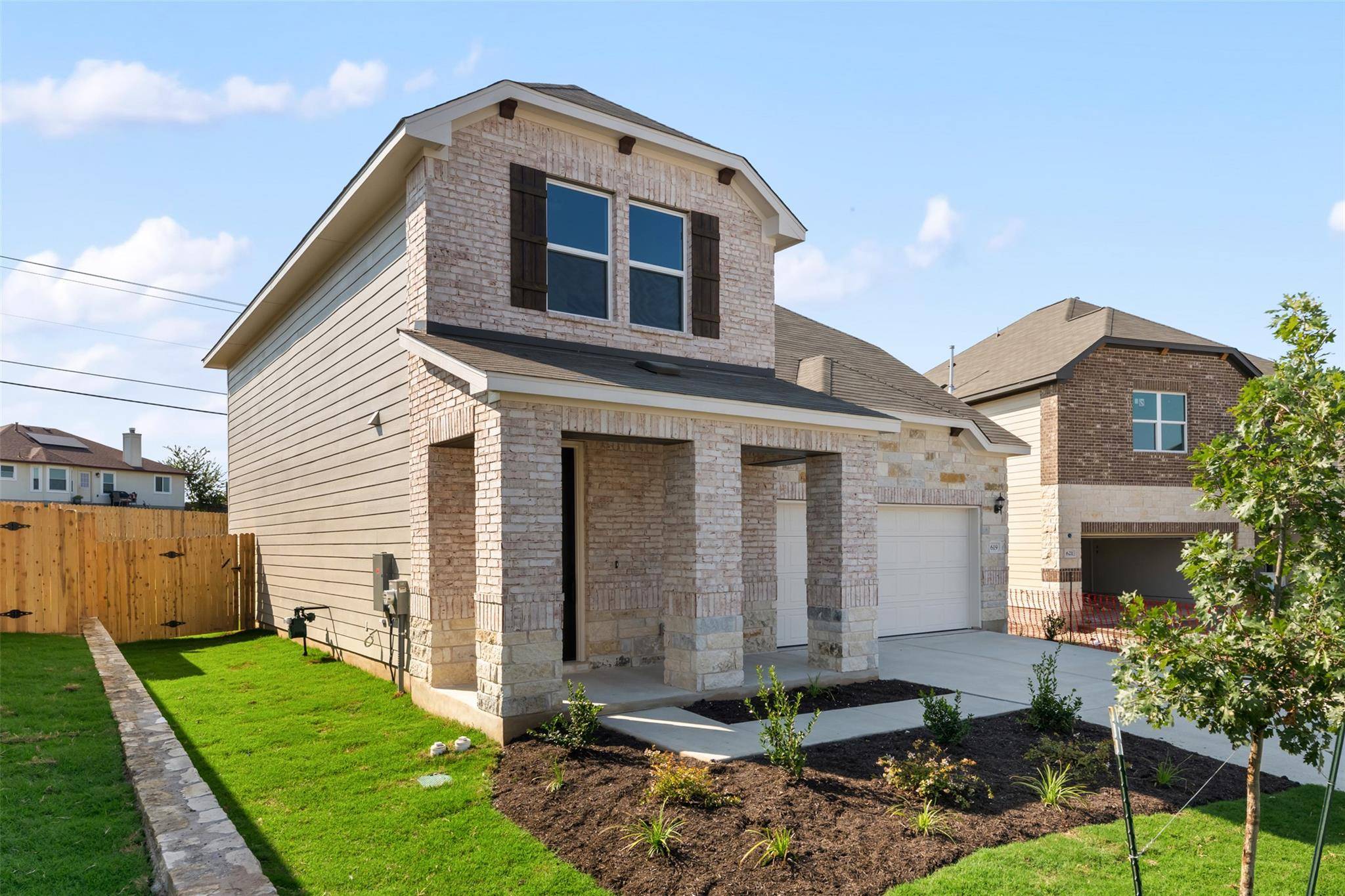 619 Palo Brea LOOP, Hutto, TX 78634